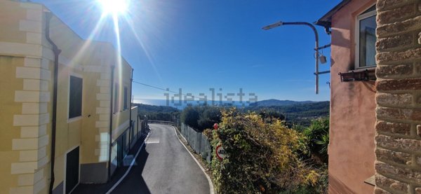appartamento in vendita a San Bartolomeo al Mare in zona Chiappa
