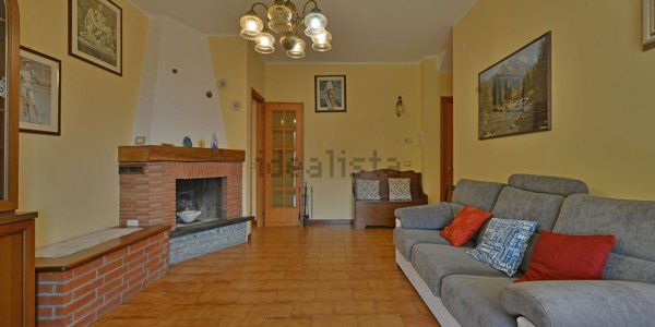 appartamento in vendita a San Bartolomeo al Mare in zona Pairola