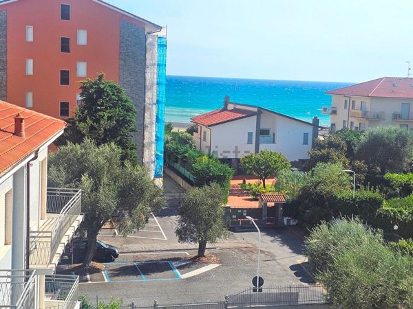 appartamento in vendita a San Bartolomeo al Mare