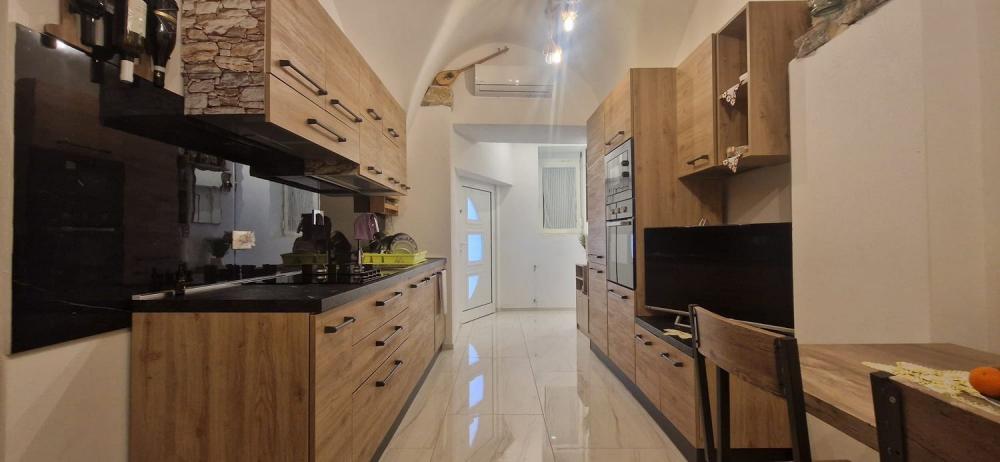 appartamento in vendita a San Bartolomeo al Mare in zona Chiappa