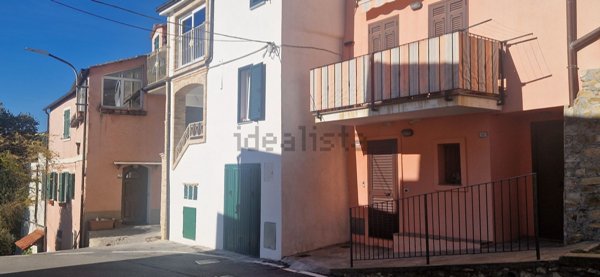 appartamento in vendita a San Bartolomeo al Mare in zona Chiappa
