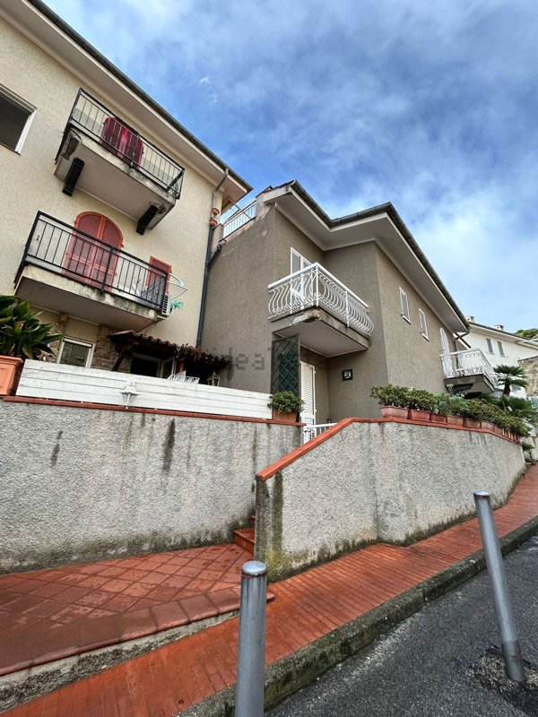 appartamento in vendita a San Bartolomeo al Mare