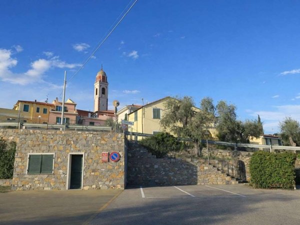 appartamento in vendita a San Bartolomeo al Mare in zona Chiappa