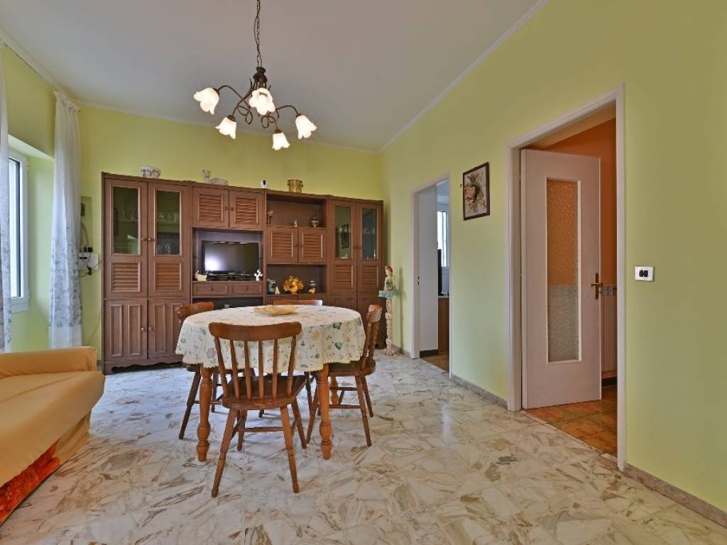 casa indipendente in vendita a San Bartolomeo al Mare in zona Pairola