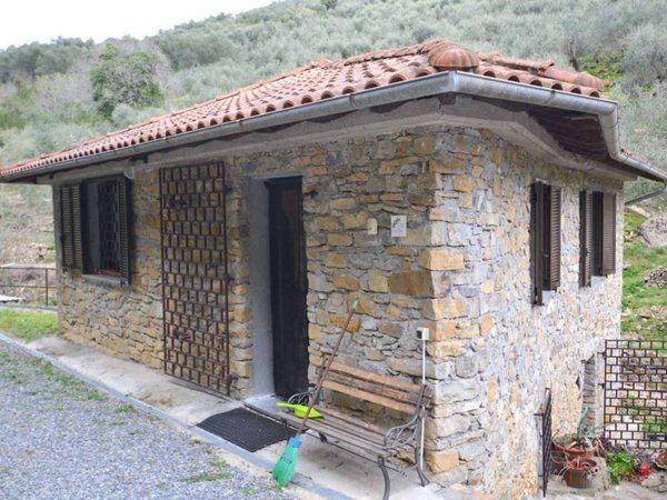 casa indipendente in vendita a San Bartolomeo al Mare