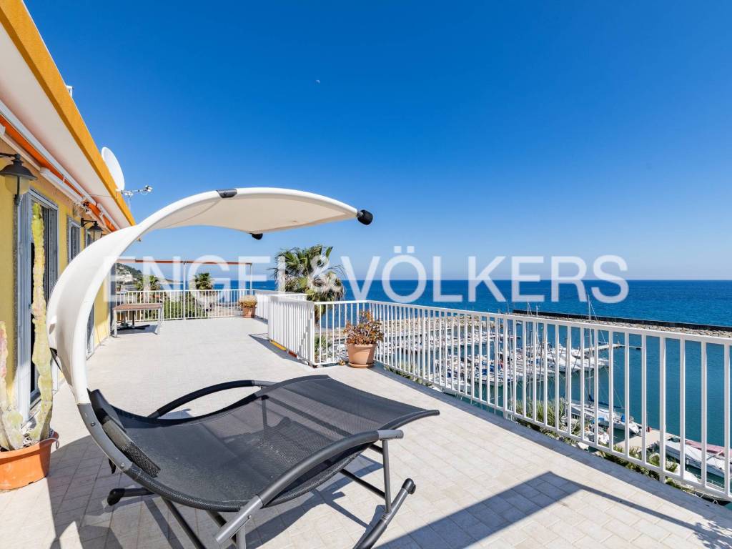 appartamento in vendita a San Bartolomeo al Mare