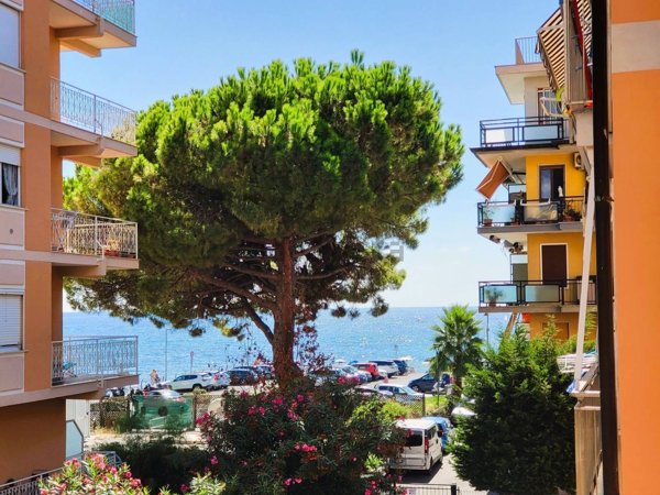 appartamento in vendita a San Bartolomeo al Mare