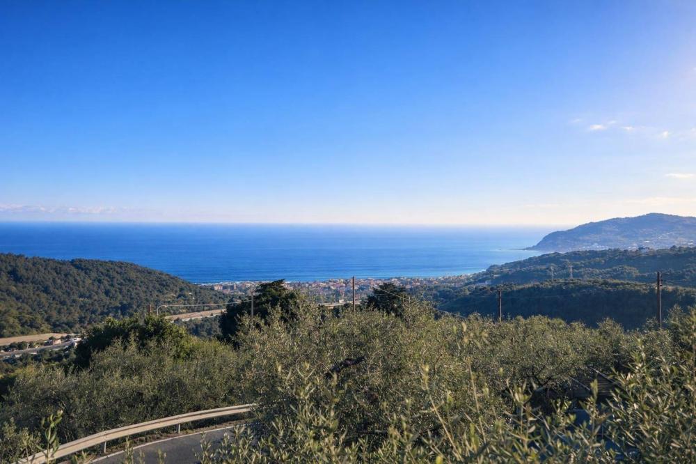 appartamento in vendita a San Bartolomeo al Mare in zona Chiappa