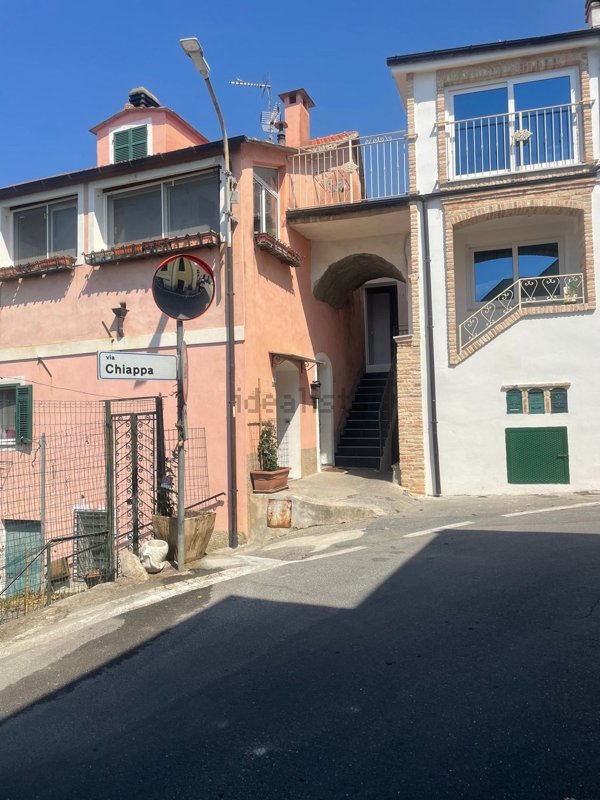 appartamento in vendita a San Bartolomeo al Mare in zona Chiappa