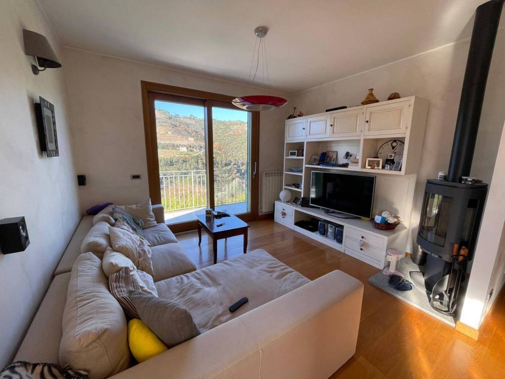 casa indipendente in vendita a San Biagio della Cima