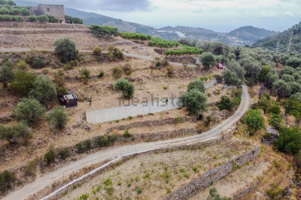 terreno edificabile in vendita a San Biagio della Cima