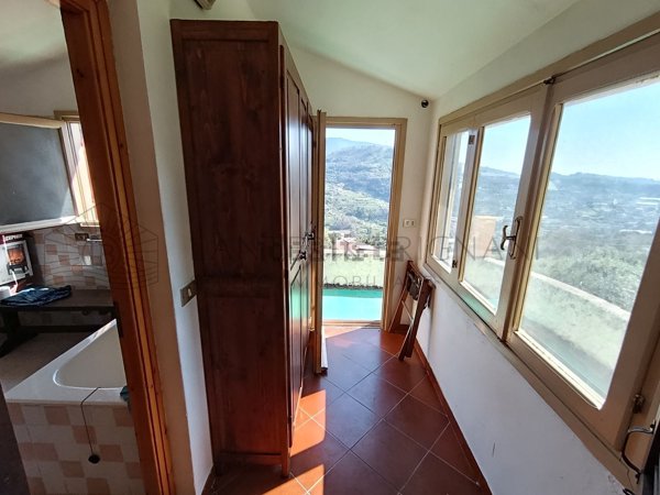 casa indipendente in vendita a San Biagio della Cima