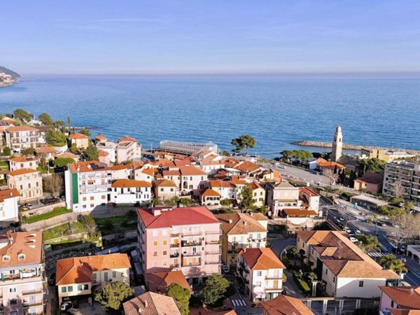 appartamento in vendita a San Lorenzo al Mare