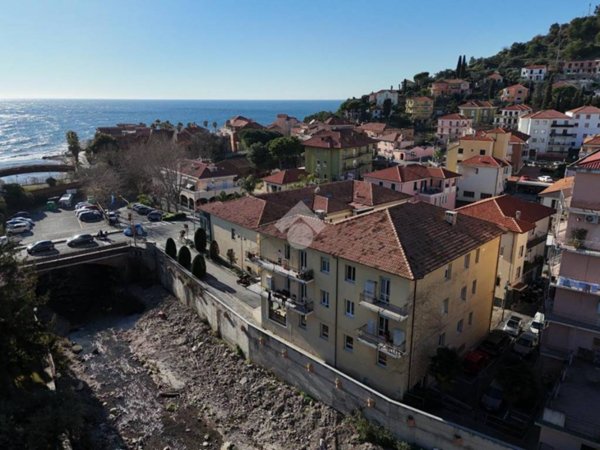 appartamento in vendita a San Lorenzo al Mare