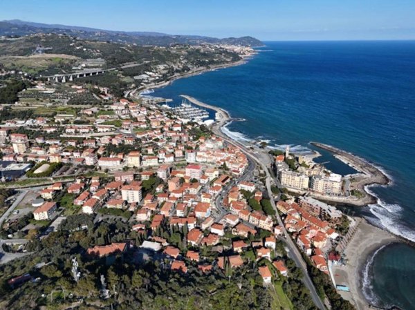 terreno agricolo in vendita a San Lorenzo al Mare