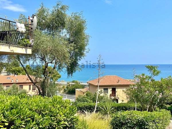 appartamento in vendita a San Lorenzo al Mare