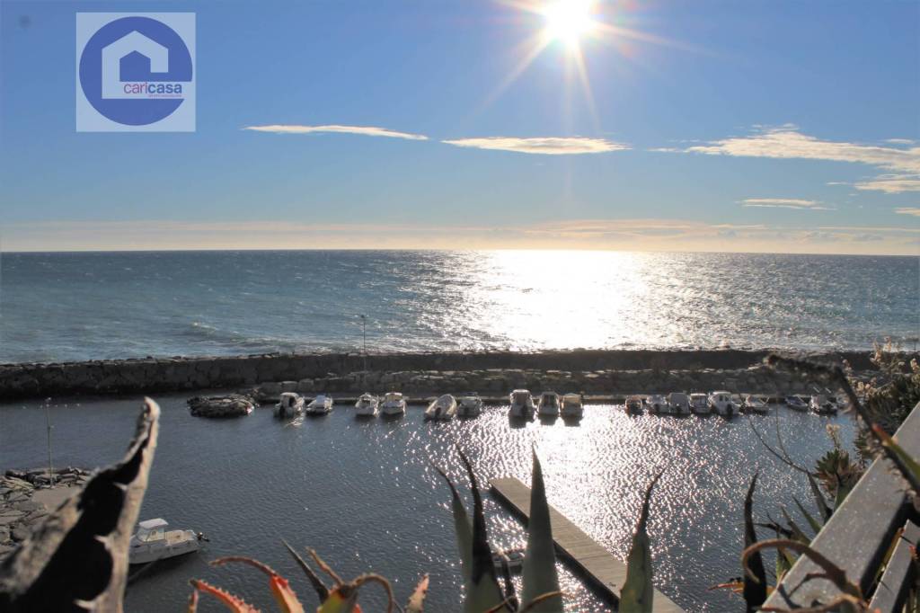 appartamento in vendita a San Lorenzo al Mare