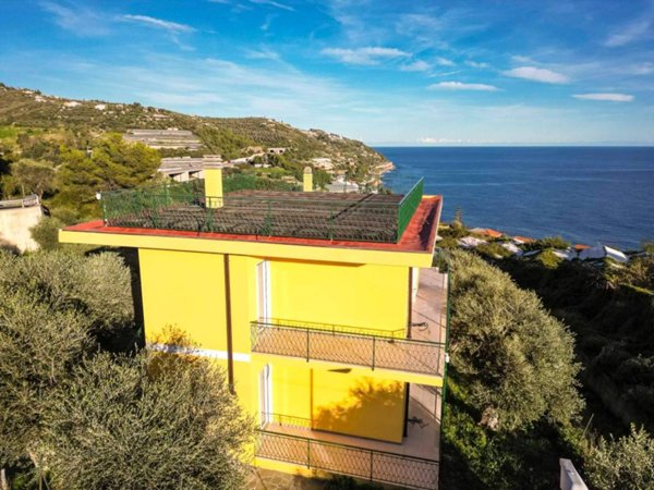 appartamento in vendita a San Lorenzo al Mare