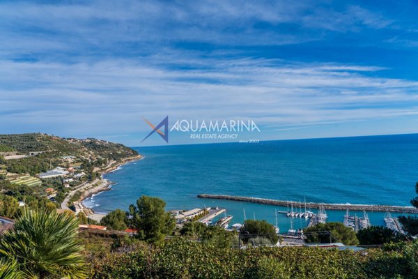 appartamento in vendita a San Lorenzo al Mare