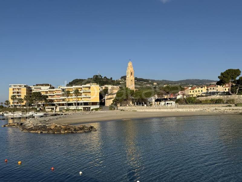 appartamento in vendita a San Lorenzo al Mare