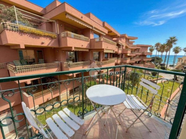 appartamento in vendita a San Lorenzo al Mare