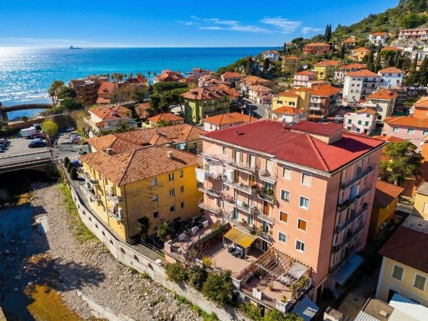 appartamento in vendita a San Lorenzo al Mare