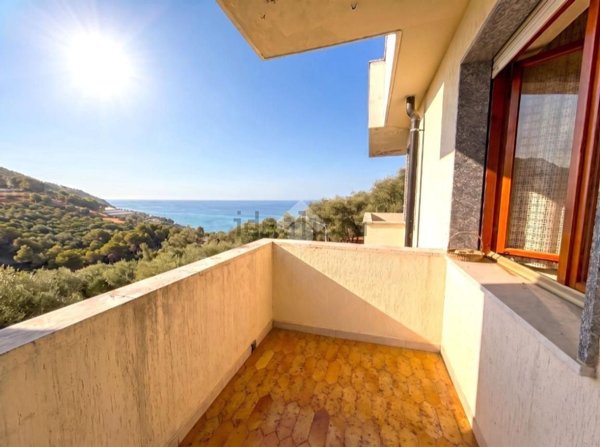 appartamento in vendita a San Lorenzo al Mare