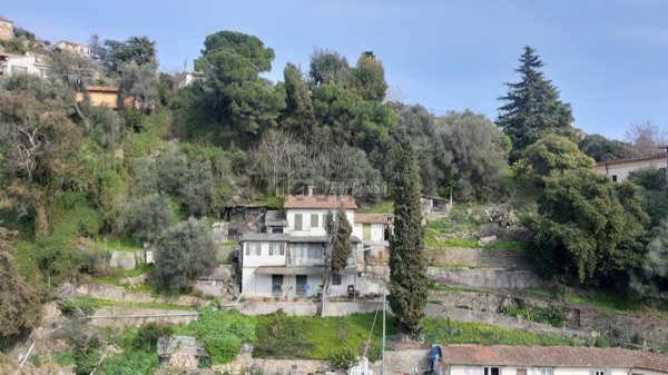 casa indipendente in vendita a Sanremo