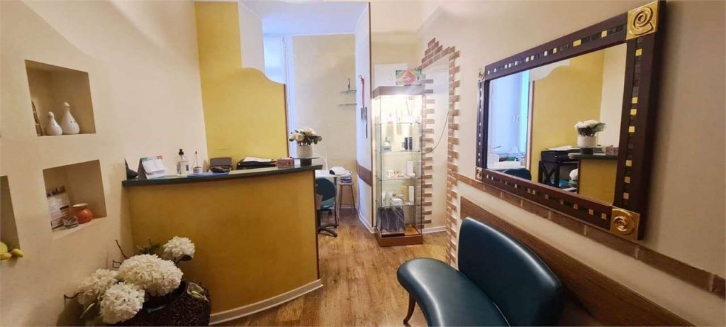 negozio in vendita a Sanremo