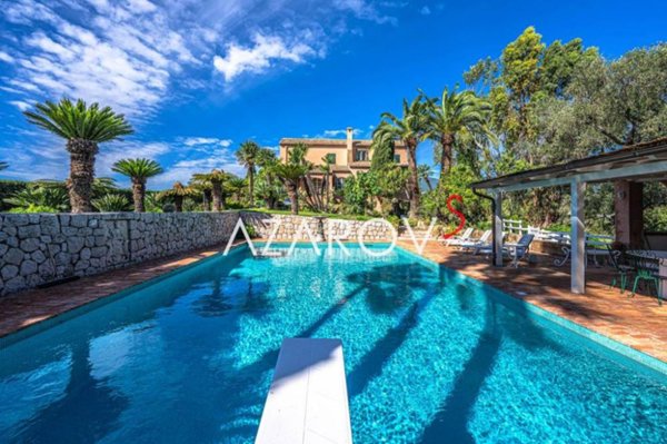 casa indipendente in vendita a Sanremo