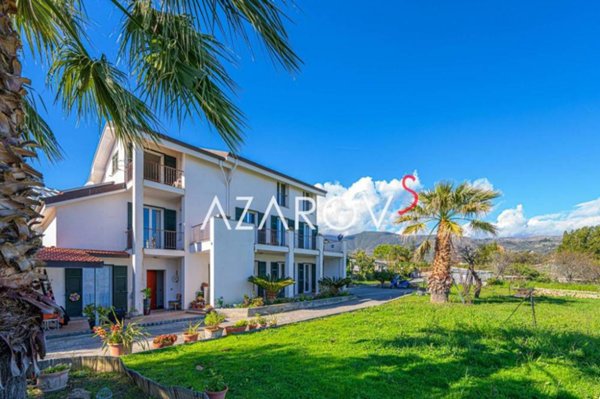 casa indipendente in vendita a Sanremo