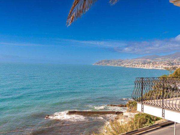 appartamento in vendita a Sanremo