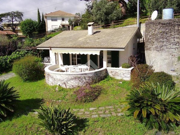 casa indipendente in vendita a Sanremo
