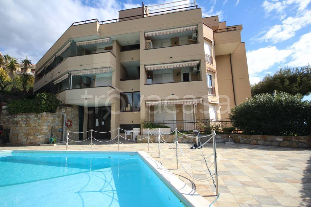 appartamento in vendita a Sanremo