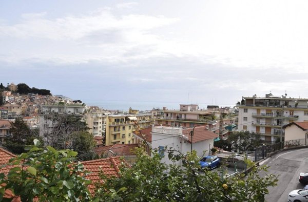 appartamento in vendita a Sanremo
