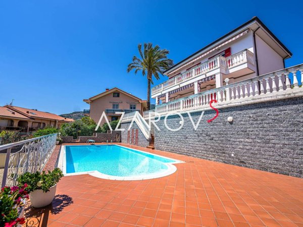 casa indipendente in vendita a Sanremo