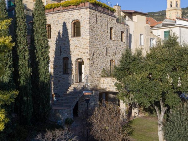 casa indipendente in vendita a Sanremo