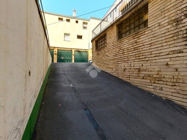 locale di sgombero in vendita a Sanremo