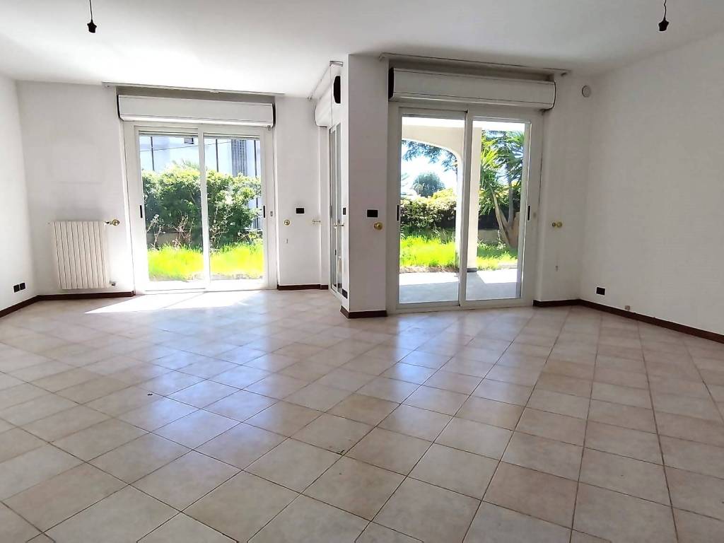 appartamento in vendita a Sanremo