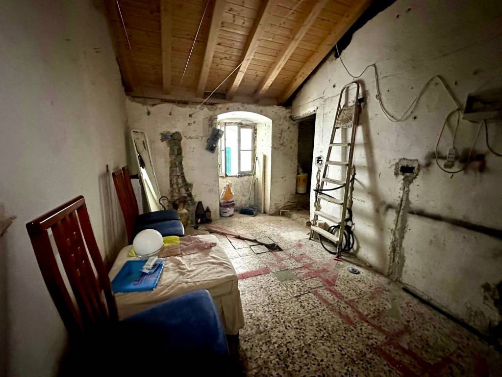 appartamento in vendita a Sanremo in zona Coldirodi
