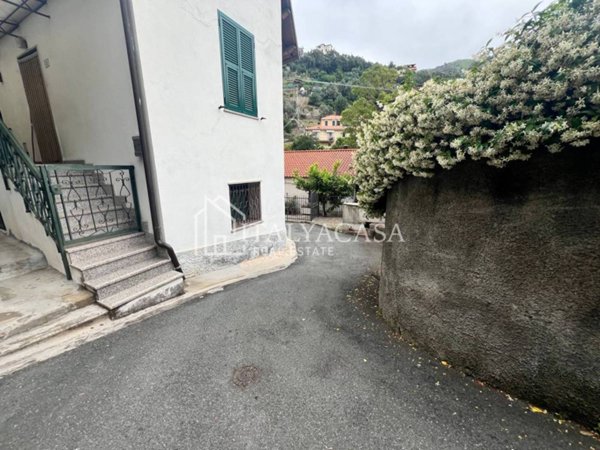 locale di sgombero in vendita a Sanremo