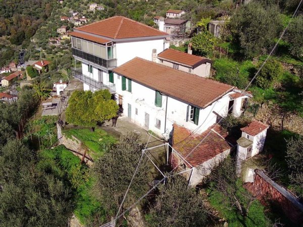 casa semindipendente in vendita a Sanremo