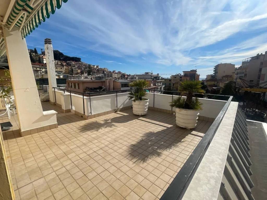 appartamento in vendita a Sanremo