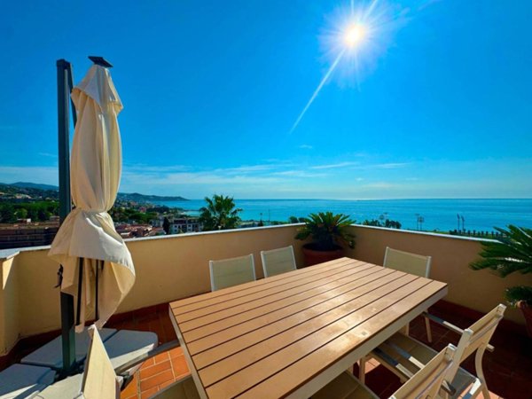 appartamento in vendita a Sanremo