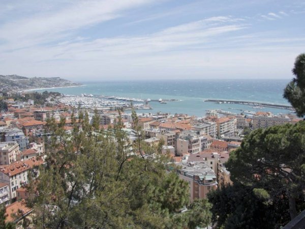 terreno agricolo in vendita a Sanremo