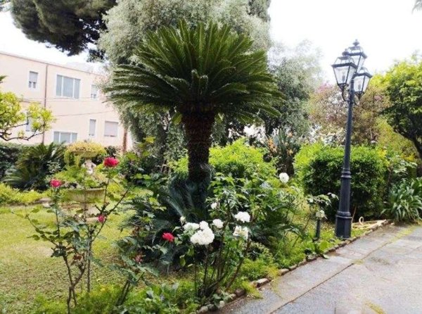 casa indipendente in vendita a Sanremo