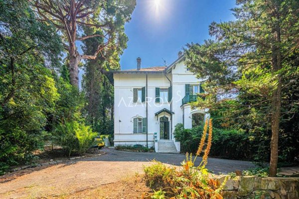 villa in vendita a Sanremo in zona San Romolo