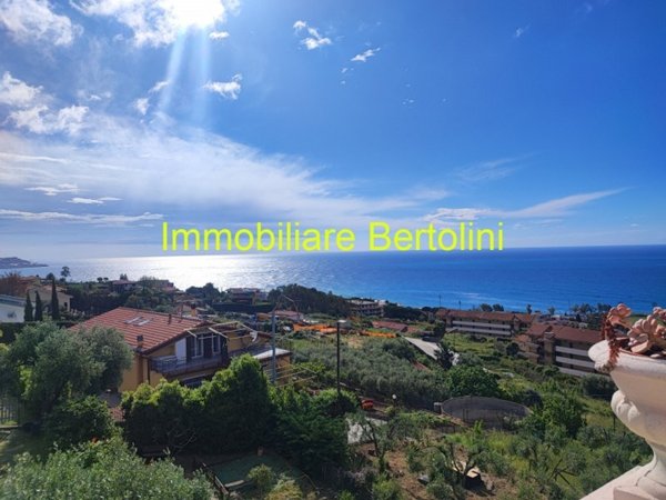 casa indipendente in vendita a Sanremo
