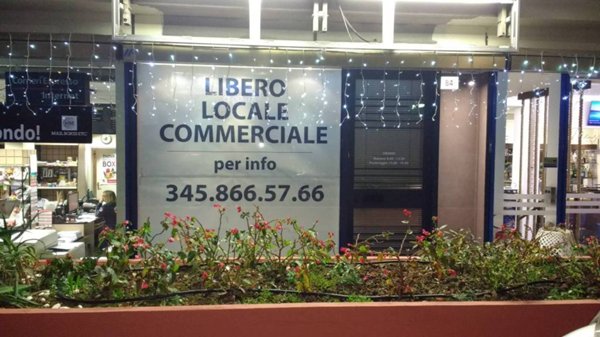 negozio in vendita a Sanremo