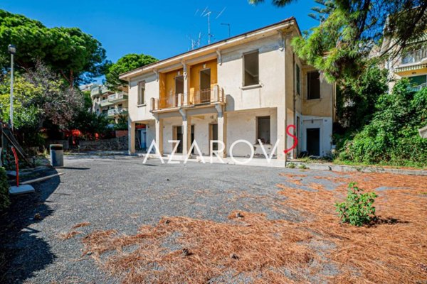 casa indipendente in vendita a Sanremo
